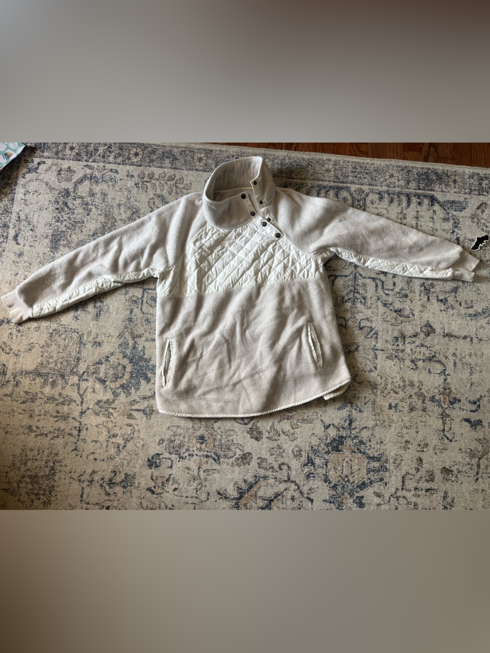 Abercrombie & Fitch Cream Quilted button-Front Sweater